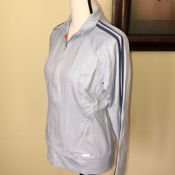 *SOLD* VS Sport Zip Up💖 - Picture 6 of 8